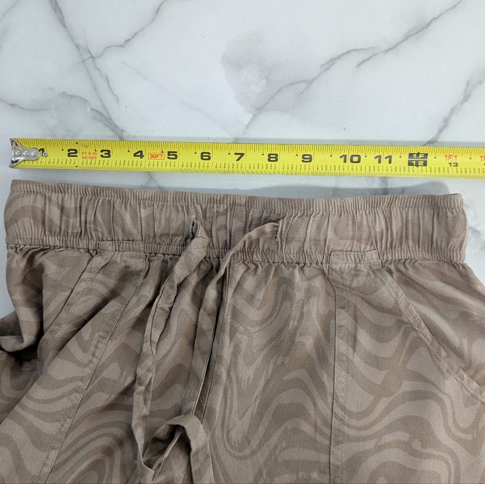 Urban Outfitters Marie Printed Cargo Pants Lightweight Drawstring Swirl Small S - Picture 10 of 12